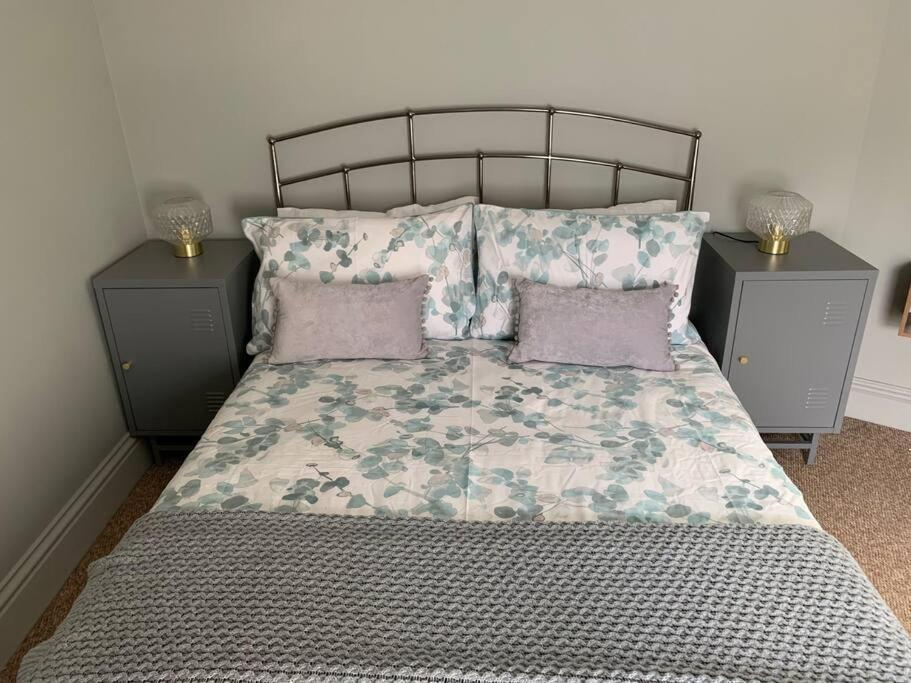 No 11, Fishguard, Ideal For Beach, Coastal Path And Town! Ngoại thất bức ảnh
